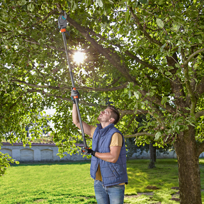 Gardena StarCut 160 Plus Pruning Lopper Gardening Tools UK