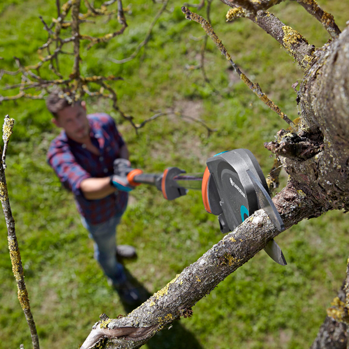 Gardena StarCut 410 Plus Telescopic Pruning Lopper Gardening Tools UK